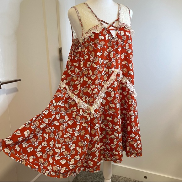 UMGEE Orange/Cream Floral Lace-Trim Sundress - FREE SHIPPING on Bundles $85+ - Picture 2 of 13